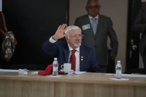 El Diputado siempre estará del lado del pueblo.