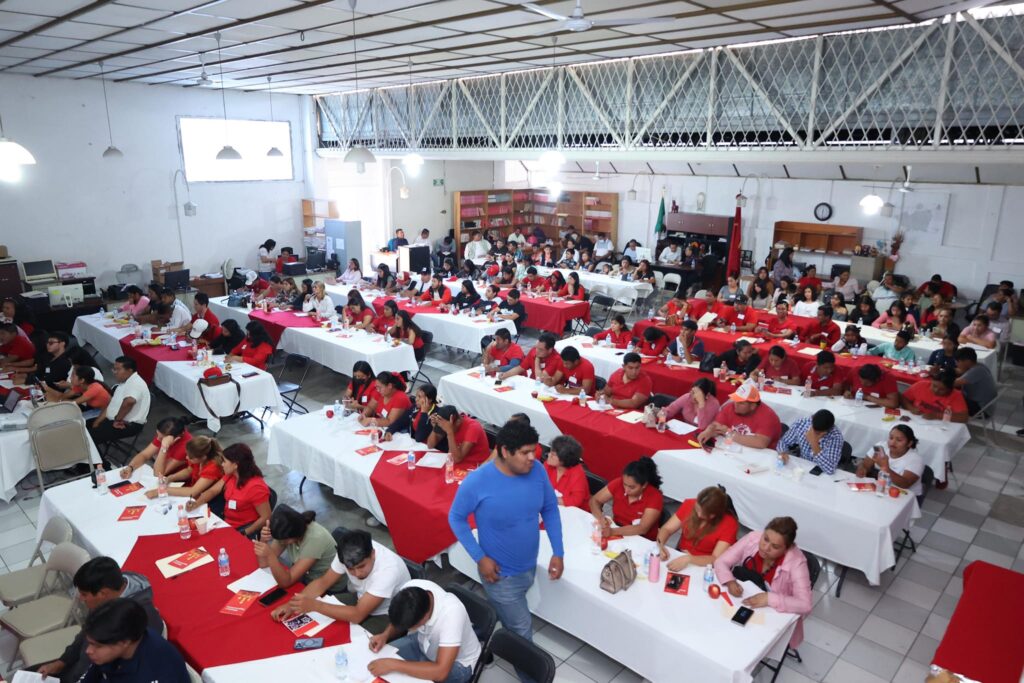 Rotundo éxito El Curso de Capacitación a Jóvenes del PT, auspiciado por El Comisionado Político, El Maestro Victoriano Wences Real