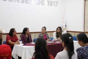 Regidores de Tinaguistengo en Congreso de Hidalgo 