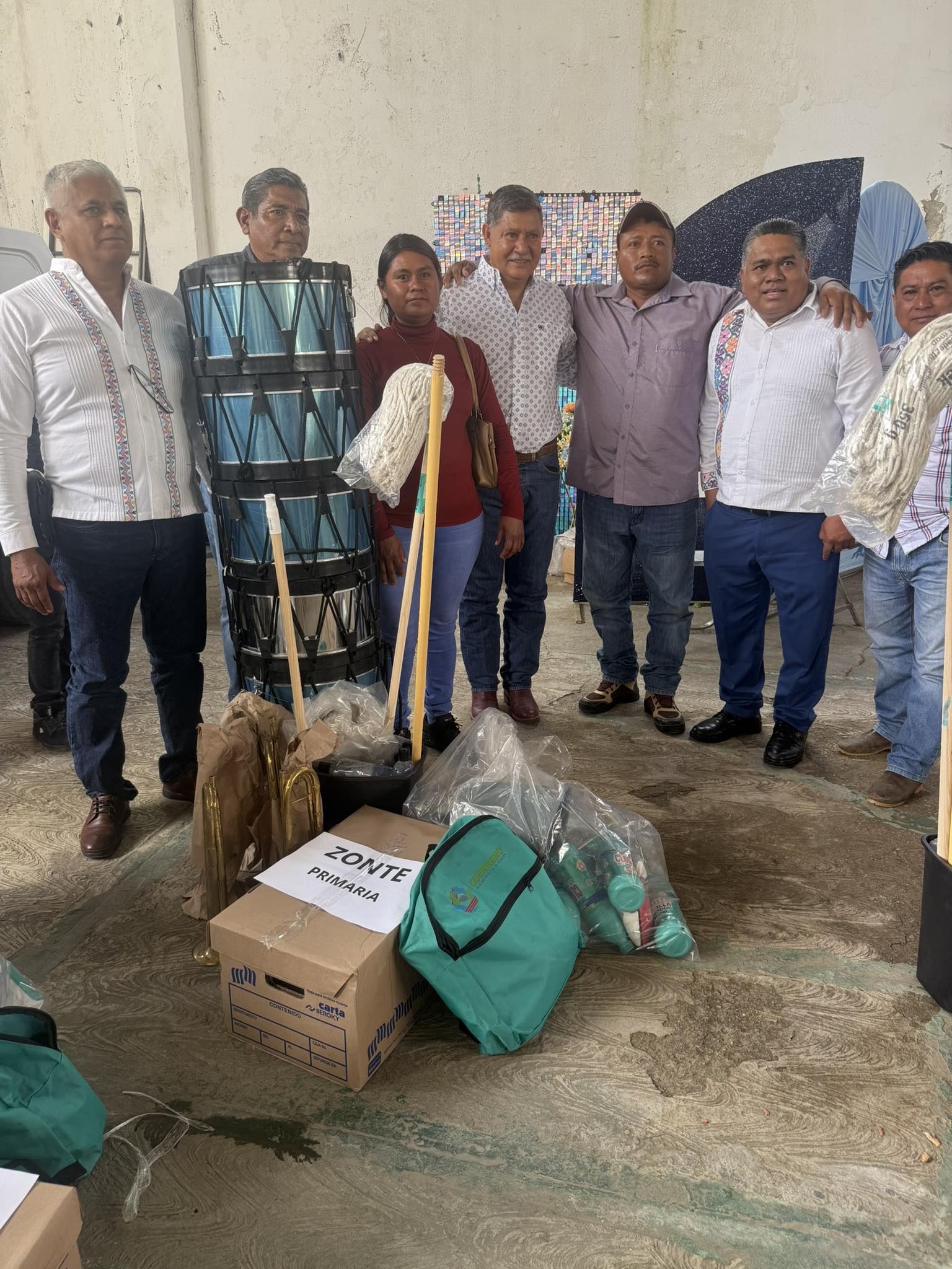 
 Diputado petista Apoyando a la Educación  Municipio de Olinalá 2025