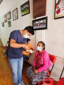 El programa de Salud, auspiciado por El Comisionado del PT, El Maestro Victoriano Wences Real, con más de 15 años de atender a habitantes de Tlapa y de La Montaña.