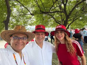 Benjamín Robles, Damián Sosa e Ileana Jiménez en el arranque de campaña de Mixi Moncada a presidenta de Honduras