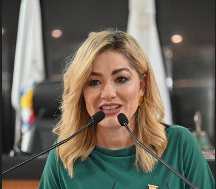 Karina Olivas Parra, diputada del PT en BCS