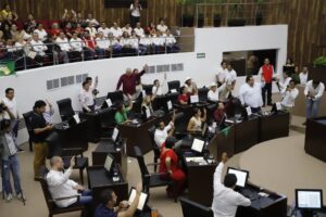 Los diputados de la 4T dicen que Ley del ISSTEY fue aceptada en el Congreso.