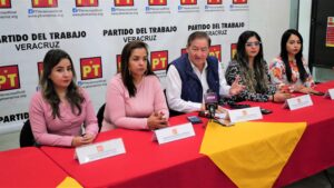 Rueda de Prensa Partido del Trabajo (PT) Veracruz. 18 de Noviembre