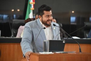 Diputado Omar Torres BCS