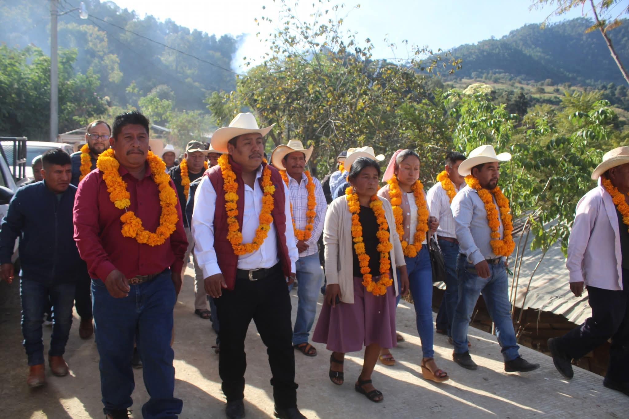 El alcalde Petista de Cochoapa el Grande, Javier Gálvez García, hizo entrega de una obra muy importante a la comunidad de Tierra Blanca.