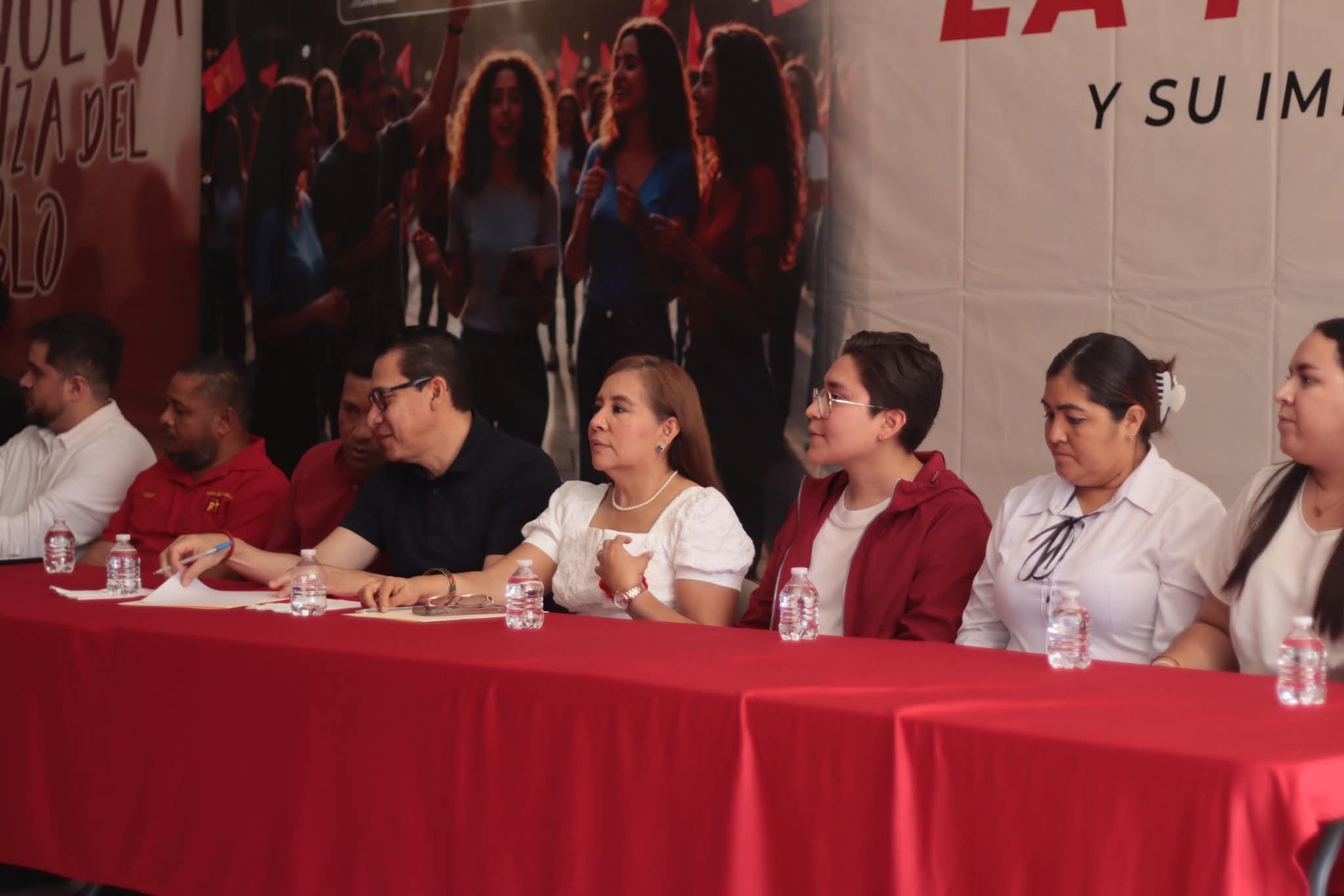 Encuentro del Comisionado del PT Victoriano Wences Real, con jóvenes en Chilpancingo, Capital.