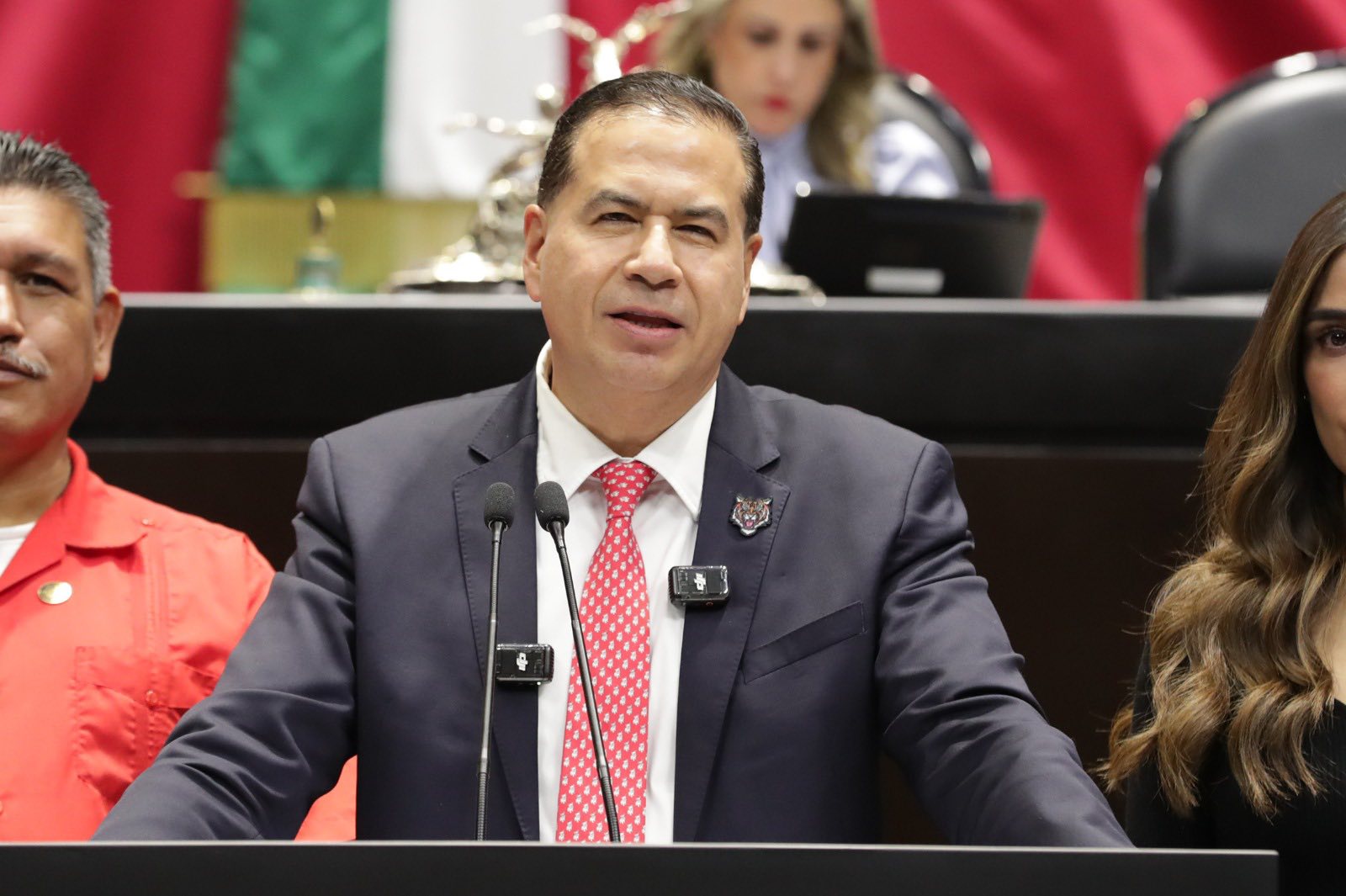 Vapeadores bajo control: Diputados del PT impulsan regulación estricta para proteger la salud en México