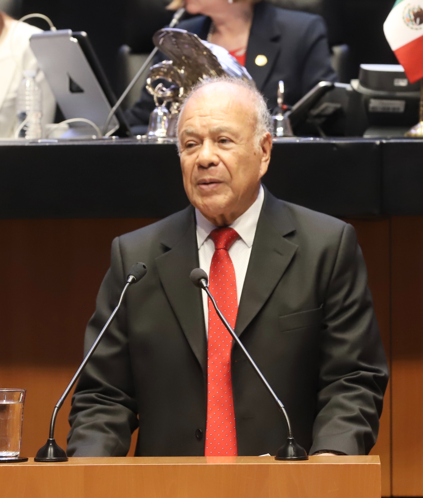 Prohibición de dispositivos móviles en escuelas