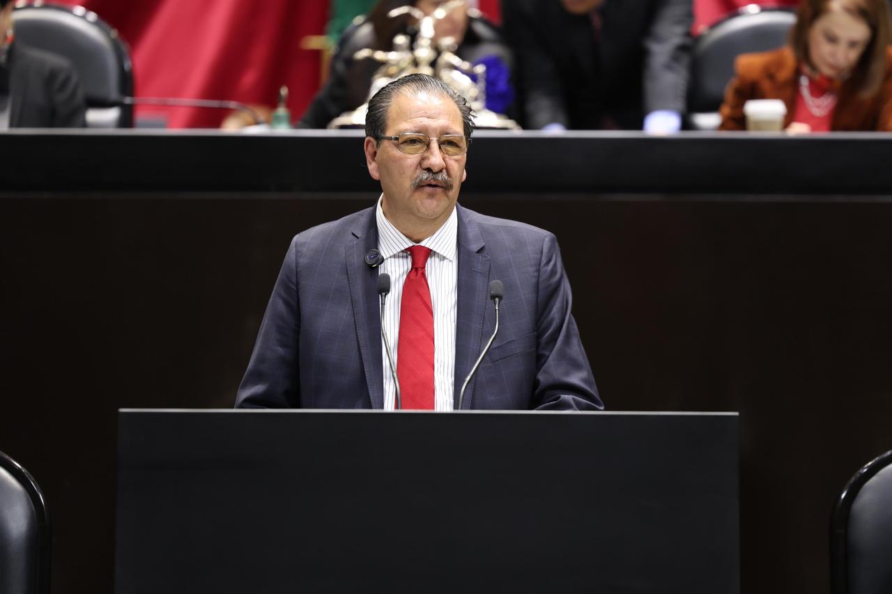 Reginaldo Sandoval Flores