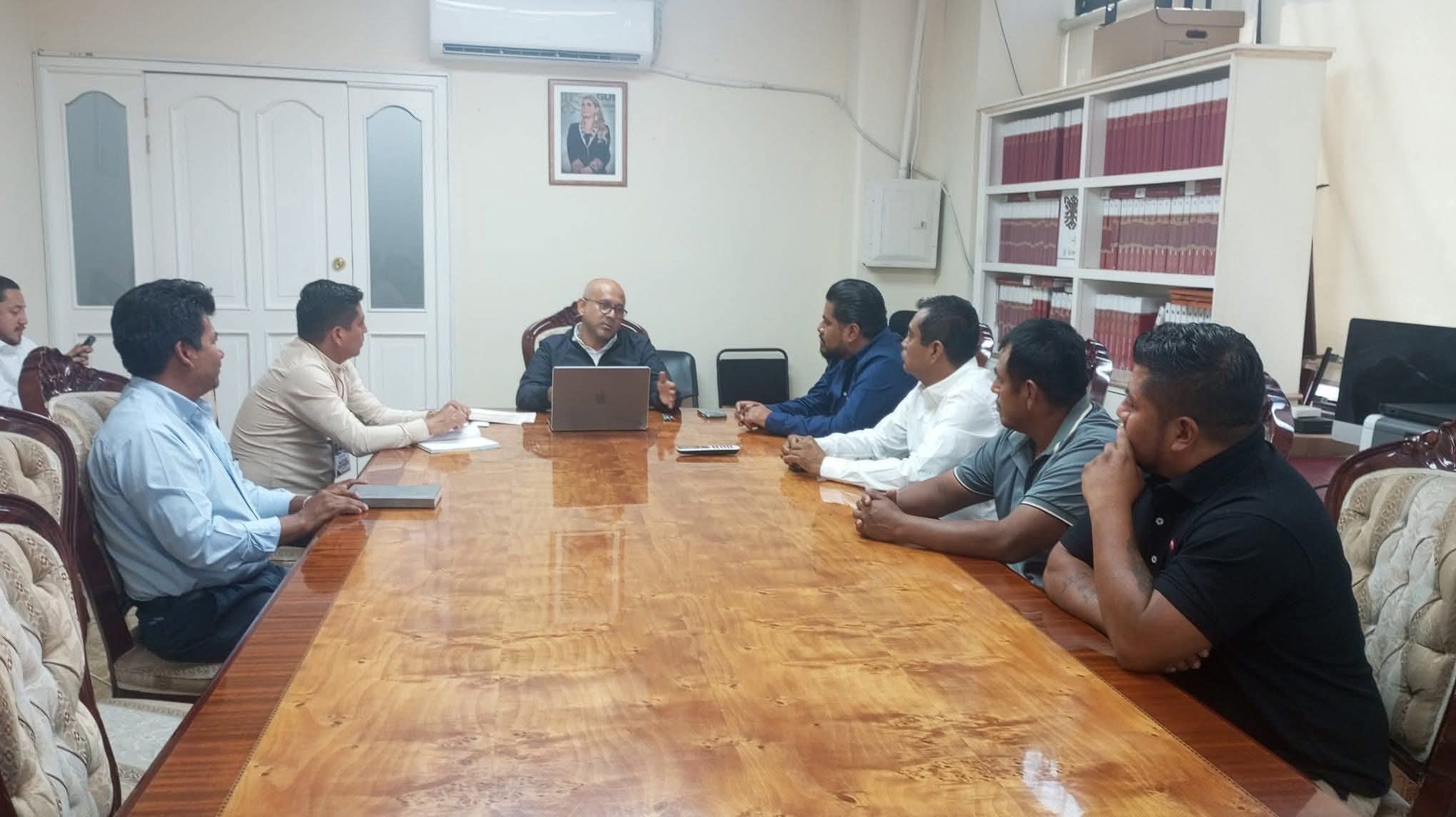 SAN LUIS ACATLÁN Y SANTA CRUZ DEL RINCÓN UNEN ESFUERZOS EN FAVOR DE LA EDUCACIÓN 2026