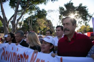 El Diputado Federal José Luis Sánchez González ha demostrado ser un representante cercano al pueblo, firme en la defensa de las causas sociales y siempre presente en las luchas que buscan justicia para Jalisco. Su trabajo legislativo se distingue por alzar la voz contra los abusos que afectan la economía de las familias trabajadoras. Con compromiso y convicción, continúa impulsando acciones desde el Congreso para garantizar derechos y bienestar para todas y todos.