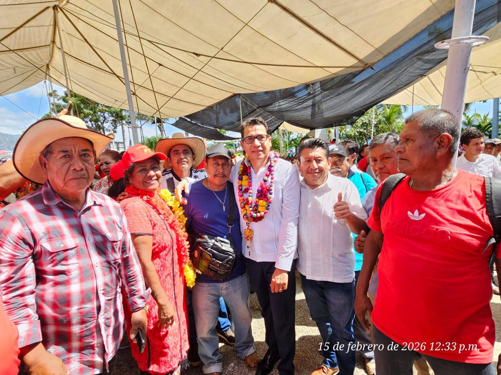 Monumental marcha muestra la fuerza de Victoriano Wences Real y David Jiménez en Acapulco
