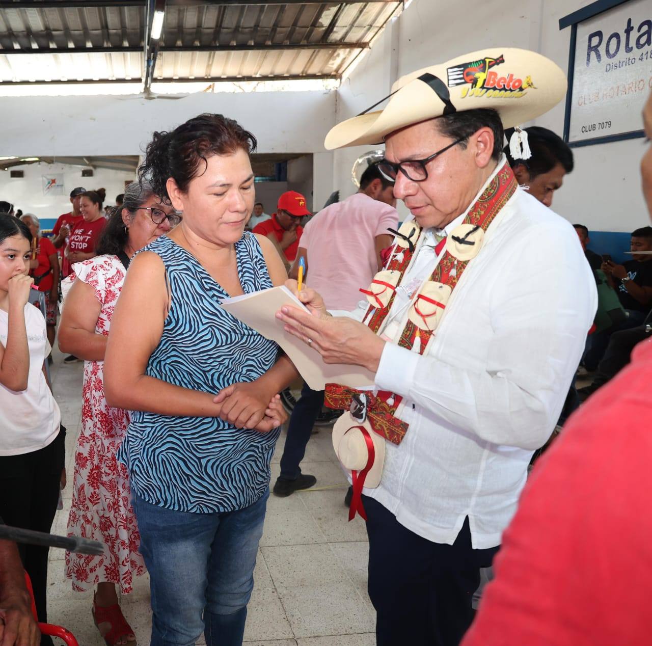 Ciudad Altamirano, con un rotundo éxito, El Comisionado Político del PT, El Maestro Victoriano Wences Real, preside la conmemoración por los 35 años de este instituto político.