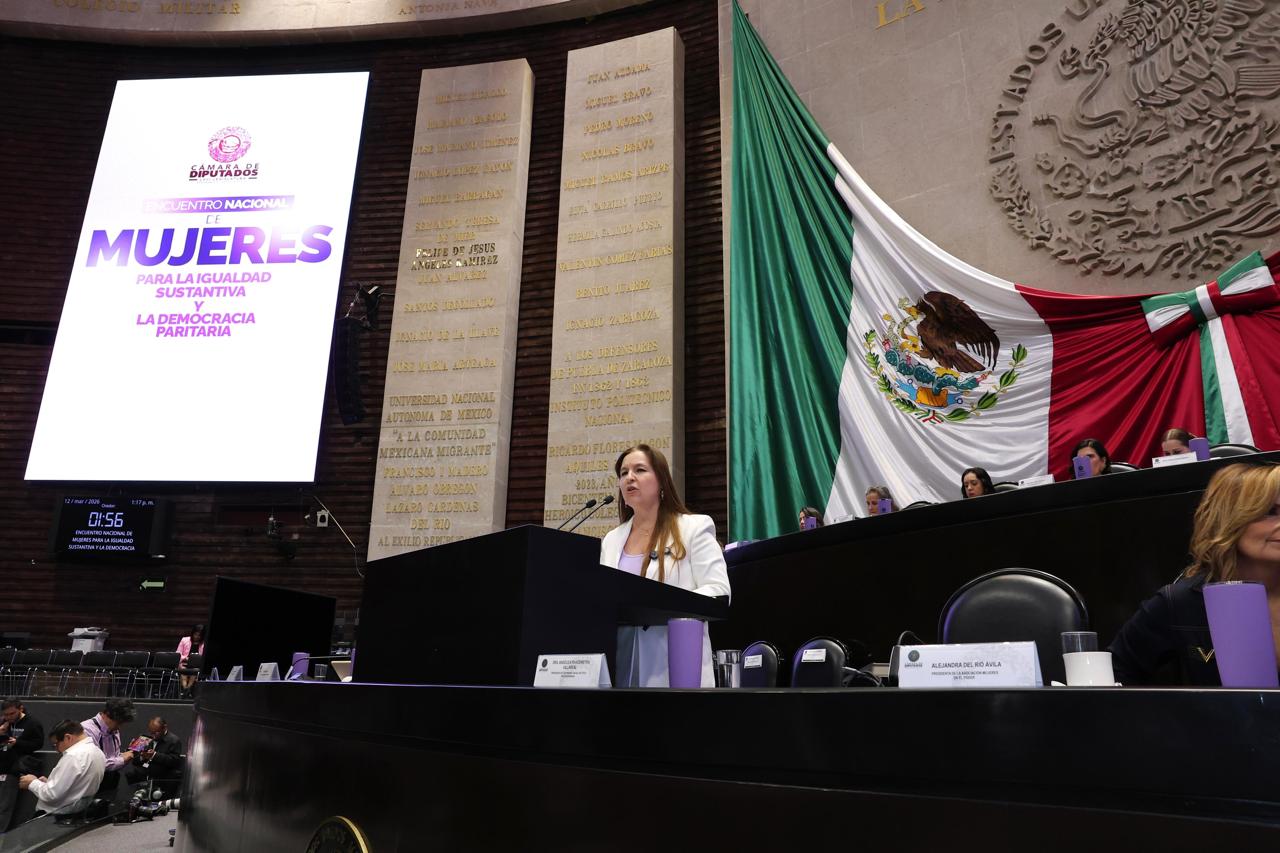 Dra. Angélica Rivadeneyra