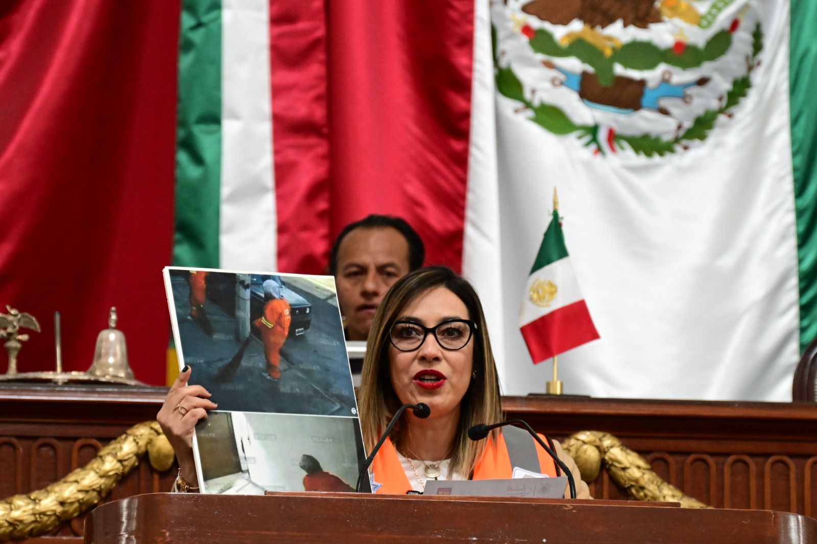 Diputada Jannete Guerrero busca castigar con 9 años de cárcel el uso de uniformes falsos en CDMX
