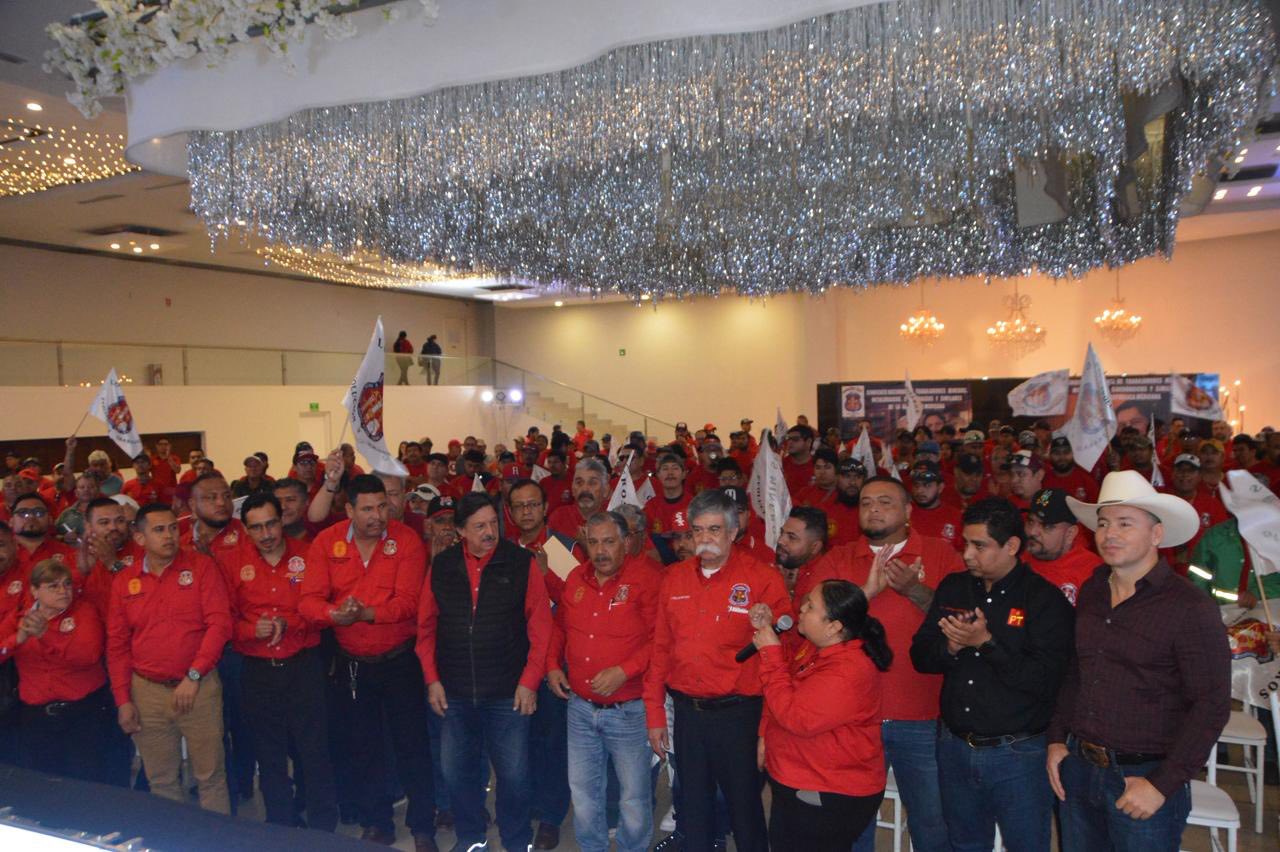 Apoyo a mineros de Coahuila.