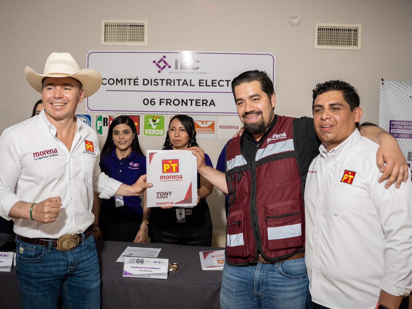 Antonio Flores Guerra distrito 06