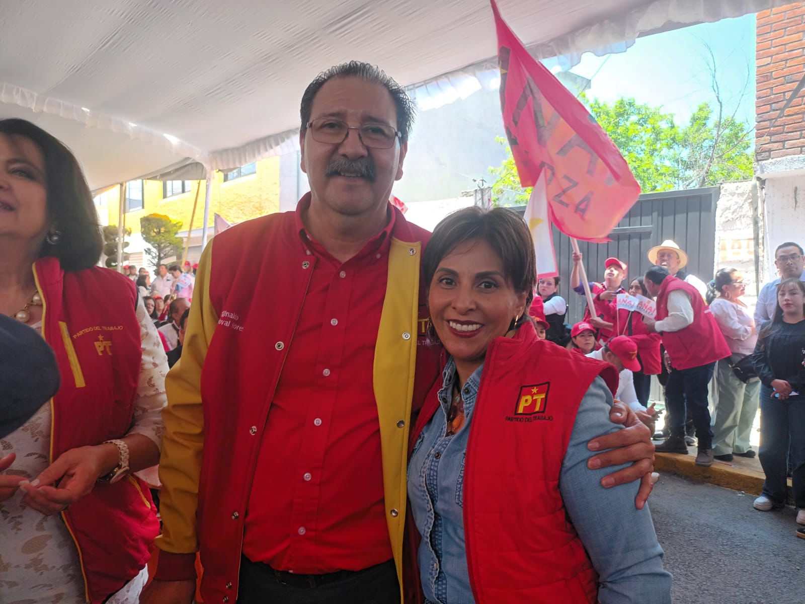 BEATRIZ HERNÁNDEZ ENCABEZA JORNADAS DE SALUD VISUAL, ASESORÍA JURÍDICA Y APOYO FAMILIAR EN MIGUEL HIDALGO