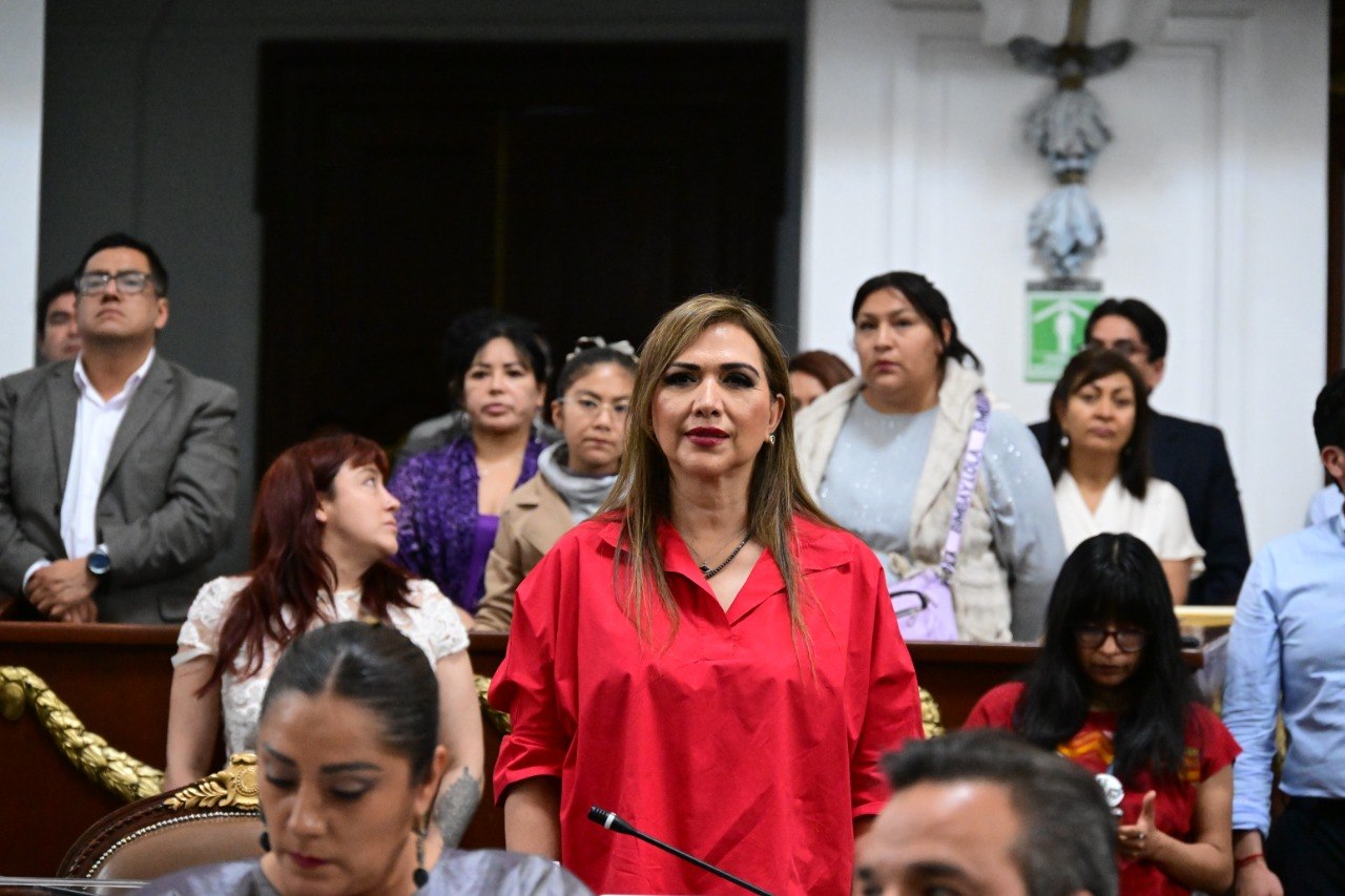 Diputada Miriam Saldaña Cháirez respalda Ley sobre feminicidio en México y reitera su apoyo a las mujeres de este país.