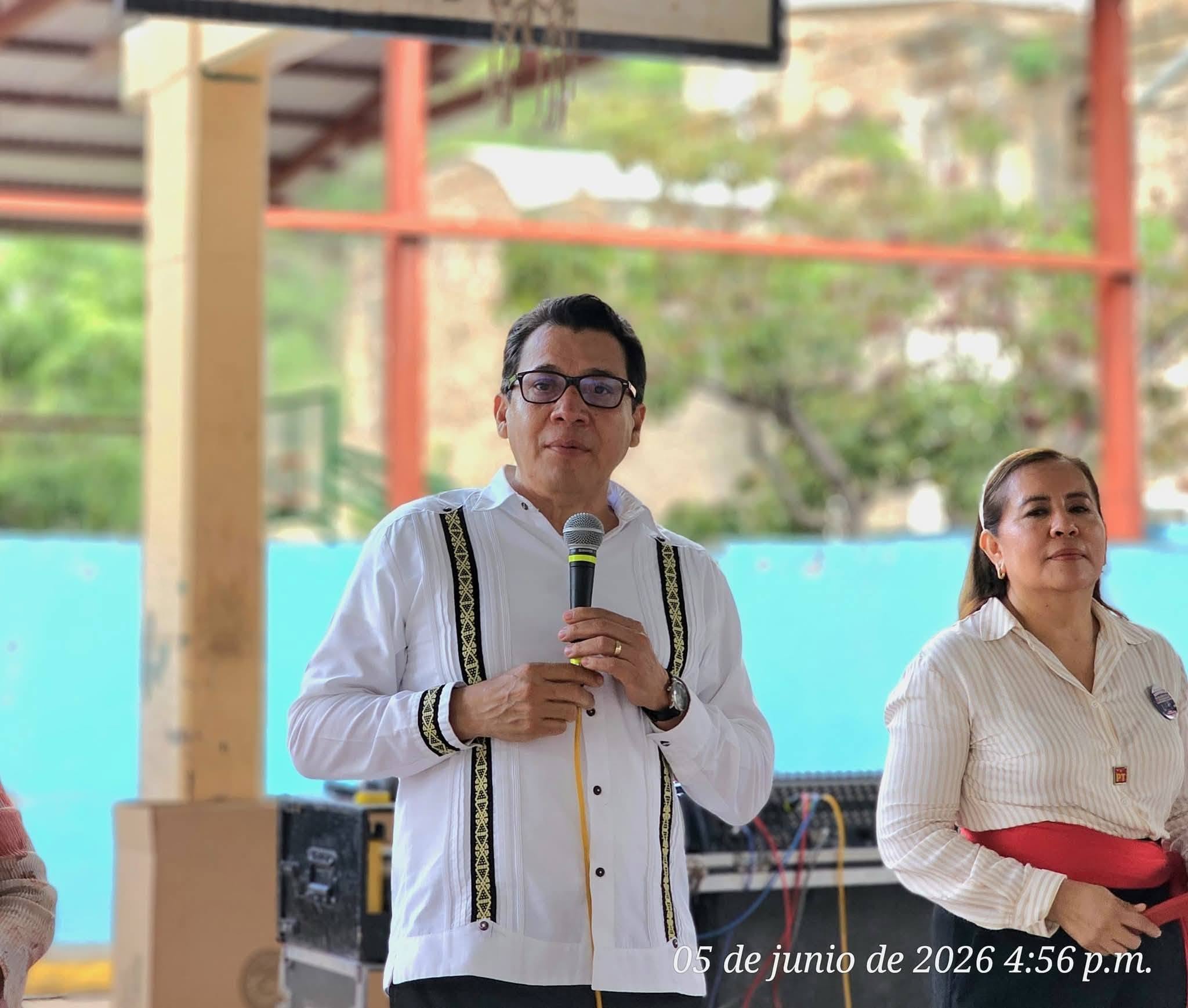 "Amor con Amor se Paga", Tlaquilzingo, Tlapa, invita a una convivencia a sus amigos, la diputada Leticia Mosso Hernández y al Comisionado del PT, al Maestro Victoriano Wences Real.