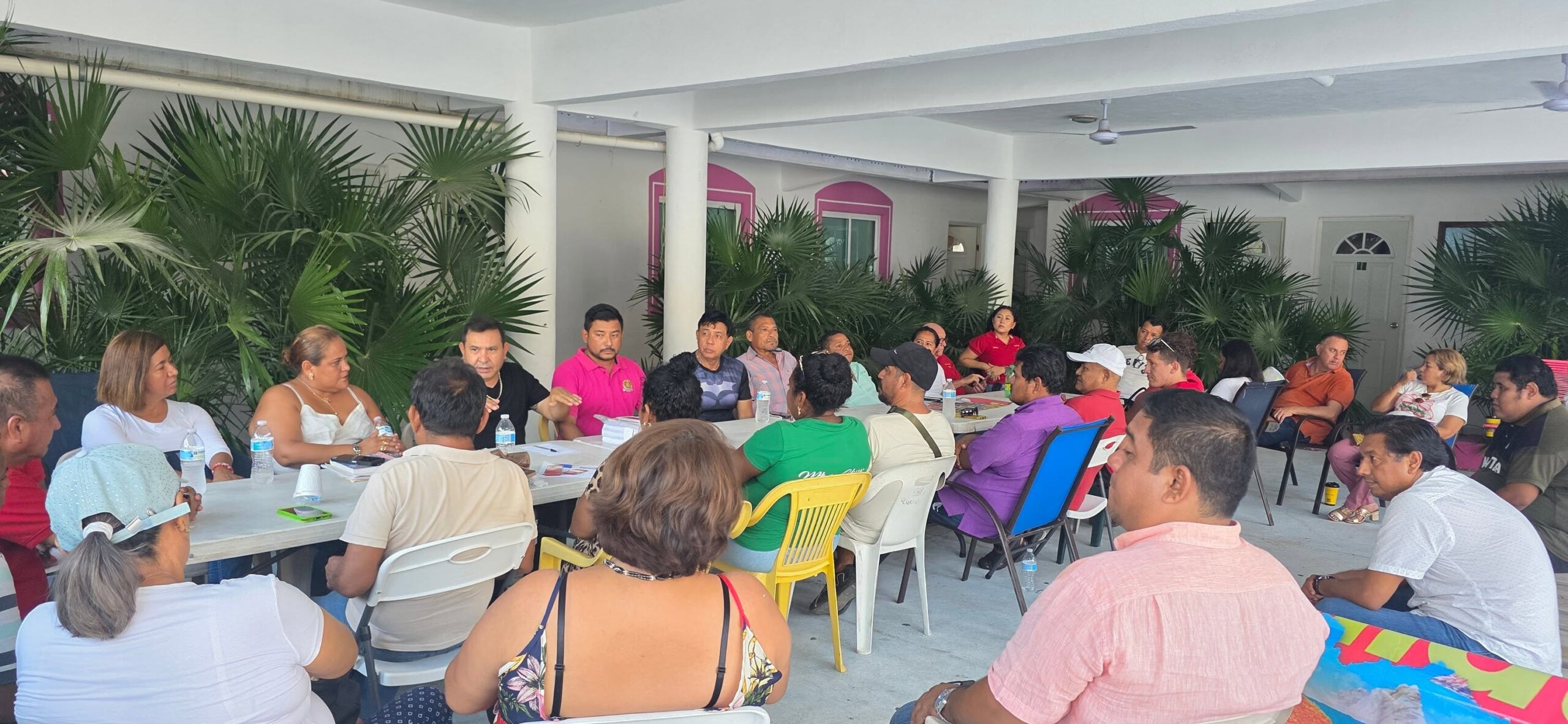 ¡Trabajando con RUMBO claro por Acapulco!