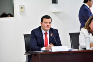 Luis Ortiz Zorrilla presentó ante el Cabildo una iniciativa para crear la Comisión de Bienestar Animal en Torreón y fortalecer la atención municipal al abandono y maltrato animal.