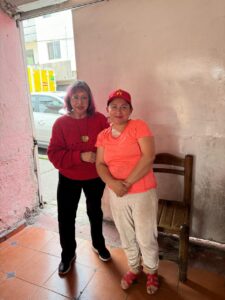 La concejala scuchó de viva voz las inquietudes y propuestas de los vecinos, canalizando peticiones para mejorar las condiciones de los espacios públicos y la calidad de vida.
