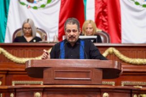 Diputado Ernesto Villarreal propone módulos permanentes para atender a mujeres ante acoso y violencia en paraderos de transporte público de la CDMX